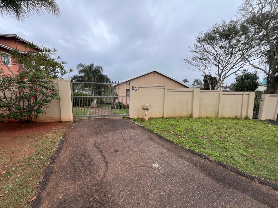 3 Bedroom Property for Sale in Glenmore KwaZulu-Natal