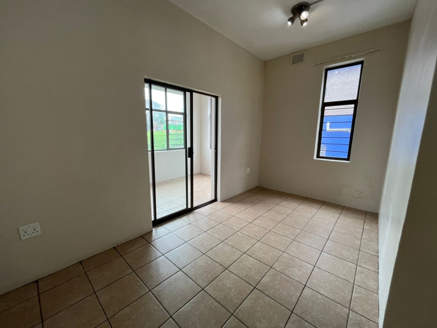 To Let 2 Bedroom Property for Rent in Glenwood KwaZulu-Natal