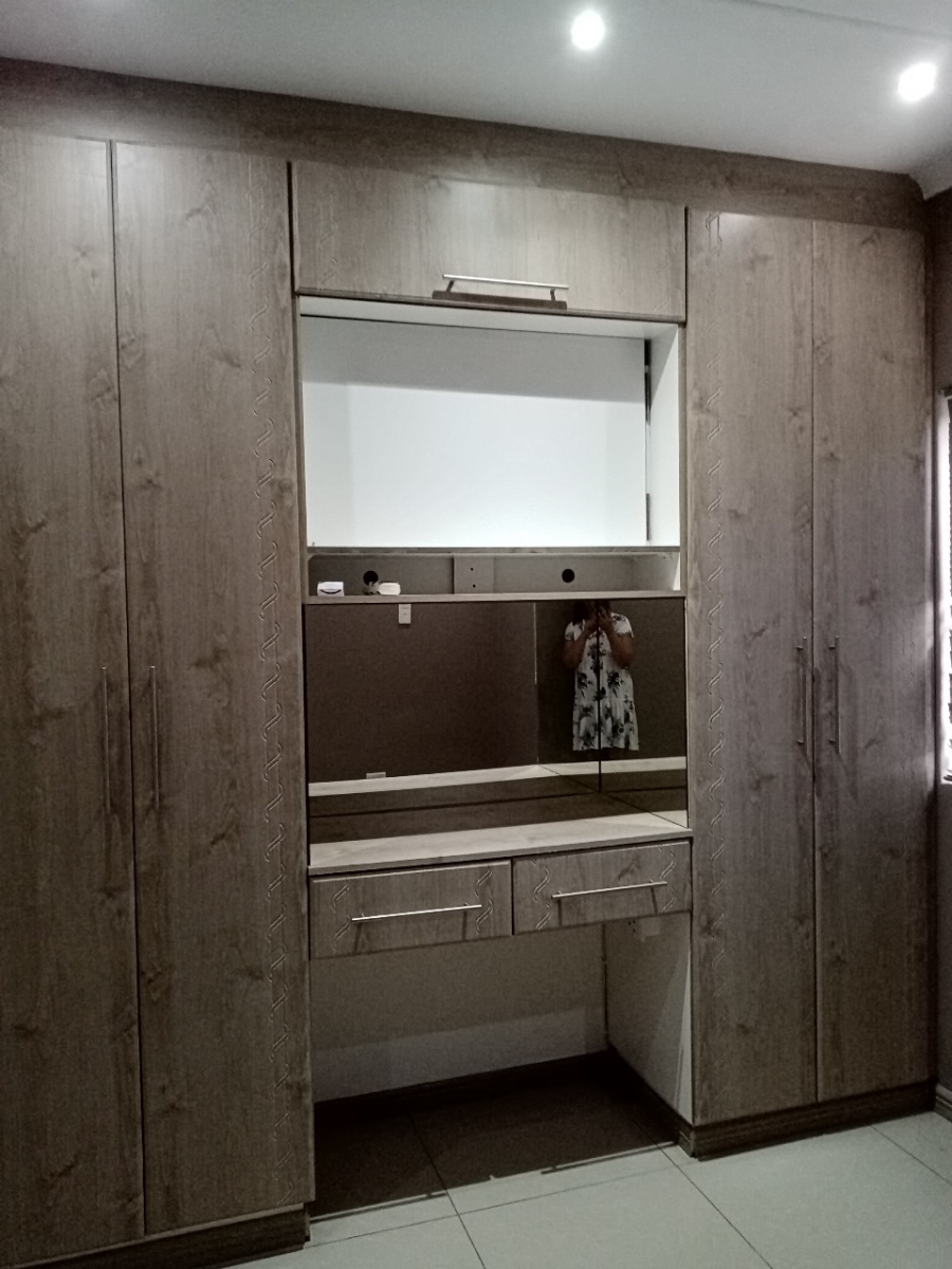 1 Bedroom Property for Sale in Westville Central KwaZulu-Natal