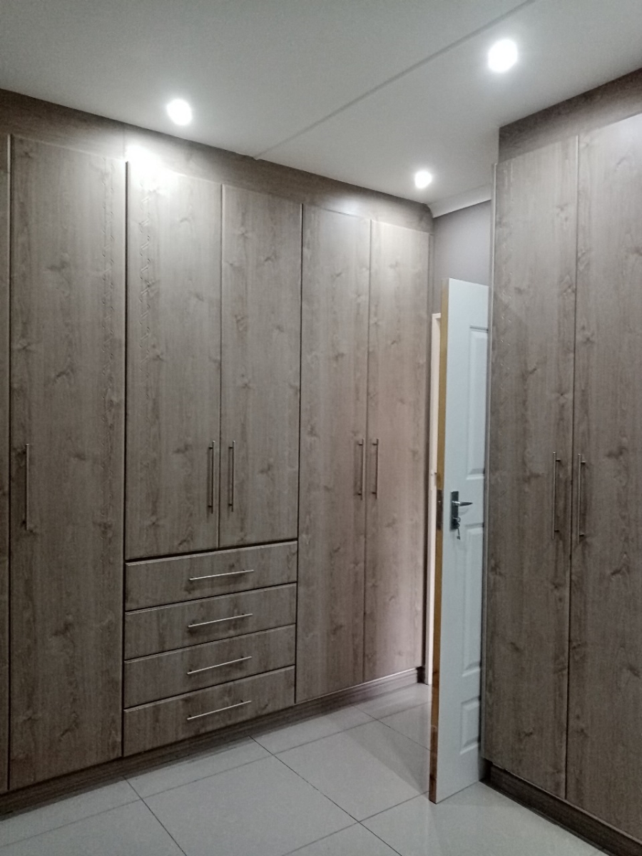 1 Bedroom Property for Sale in Westville Central KwaZulu-Natal