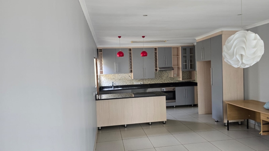 To Let 3 Bedroom Property for Rent in Signal Hill KwaZulu-Natal