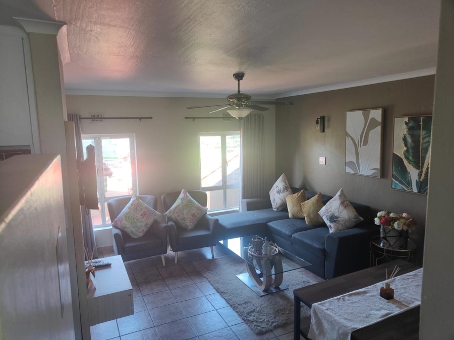 2 Bedroom Property for Sale in Ballitoville KwaZulu-Natal