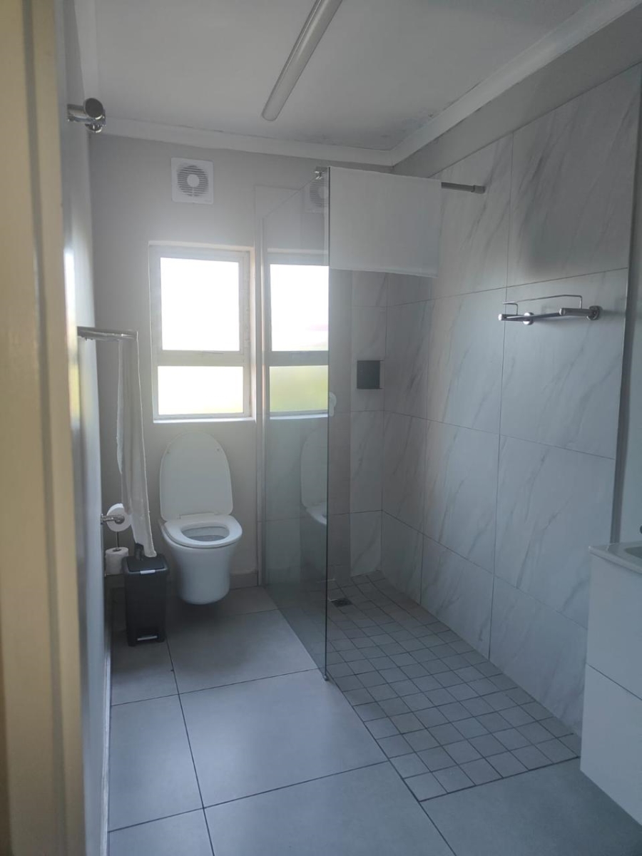 2 Bedroom Property for Sale in Ballitoville KwaZulu-Natal