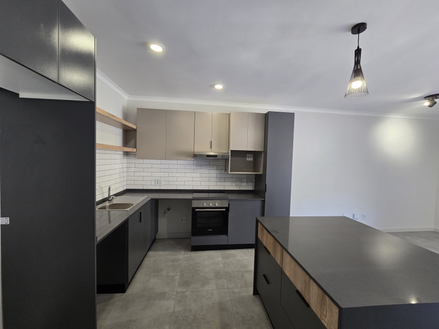 1 Bedroom Property for Sale in Westbrook KwaZulu-Natal