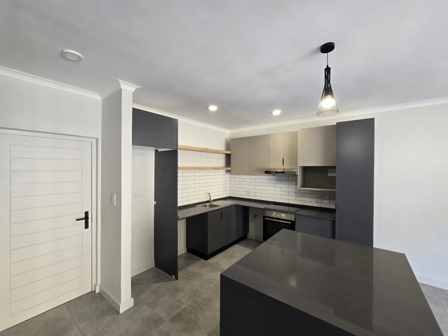 1 Bedroom Property for Sale in Westbrook KwaZulu-Natal