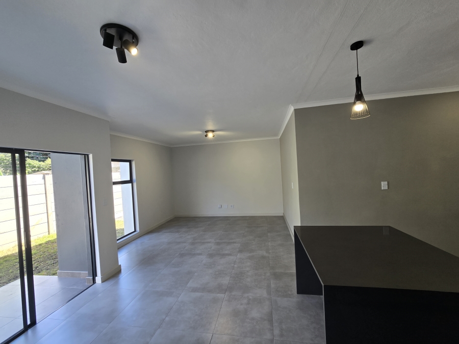 3 Bedroom Property for Sale in Westbrook KwaZulu-Natal