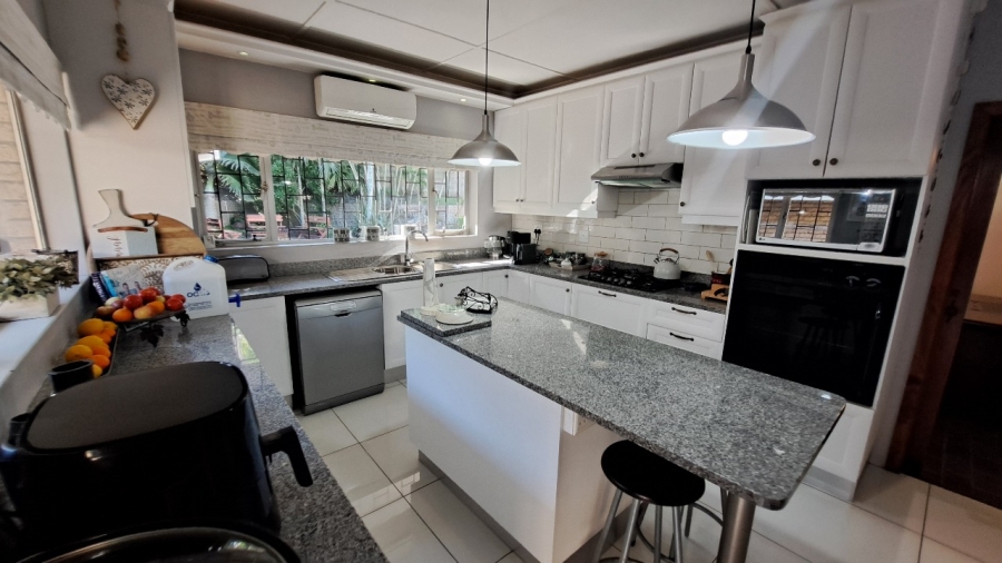 3 Bedroom Property for Sale in Meer En See KwaZulu-Natal