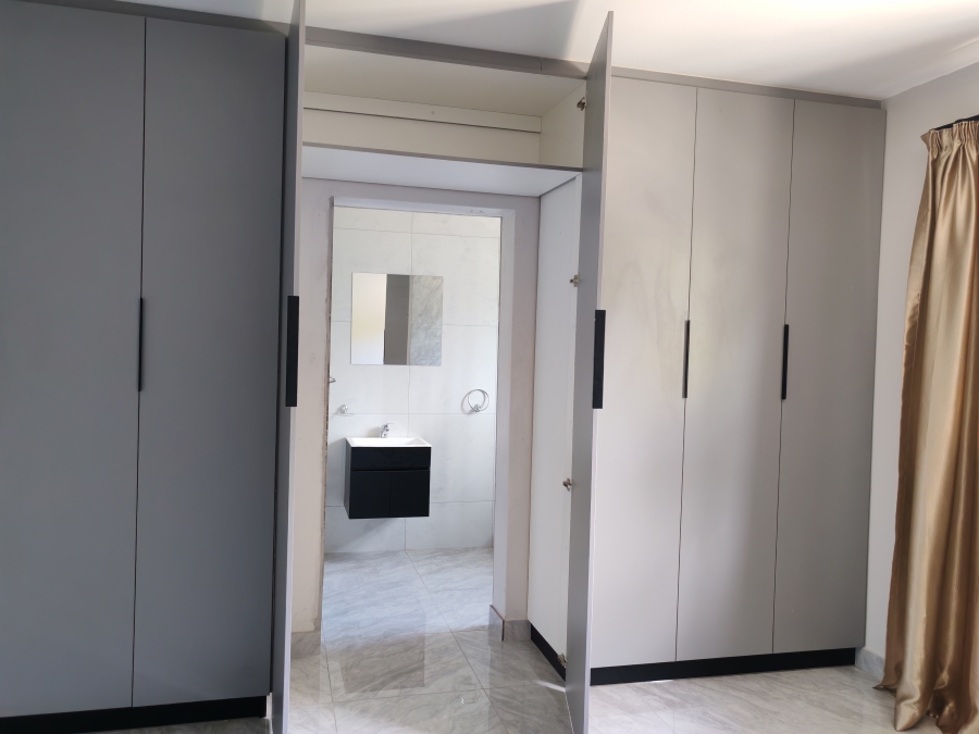 2 Bedroom Property for Sale in Mount Moreland KwaZulu-Natal