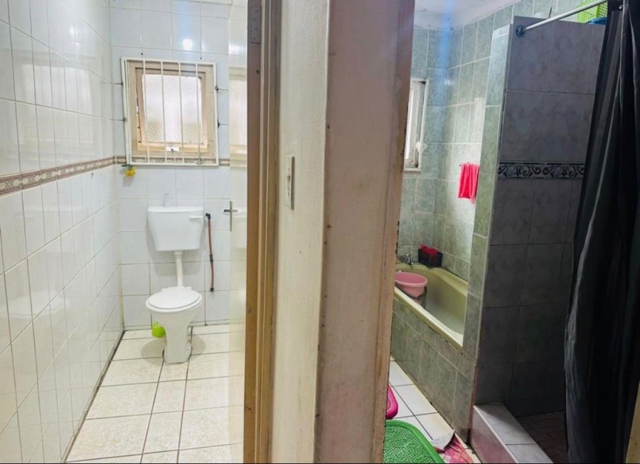 3 Bedroom Property for Sale in Glenwood KwaZulu-Natal
