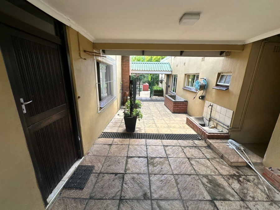 To Let 4 Bedroom Property for Rent in Montrose KwaZulu-Natal