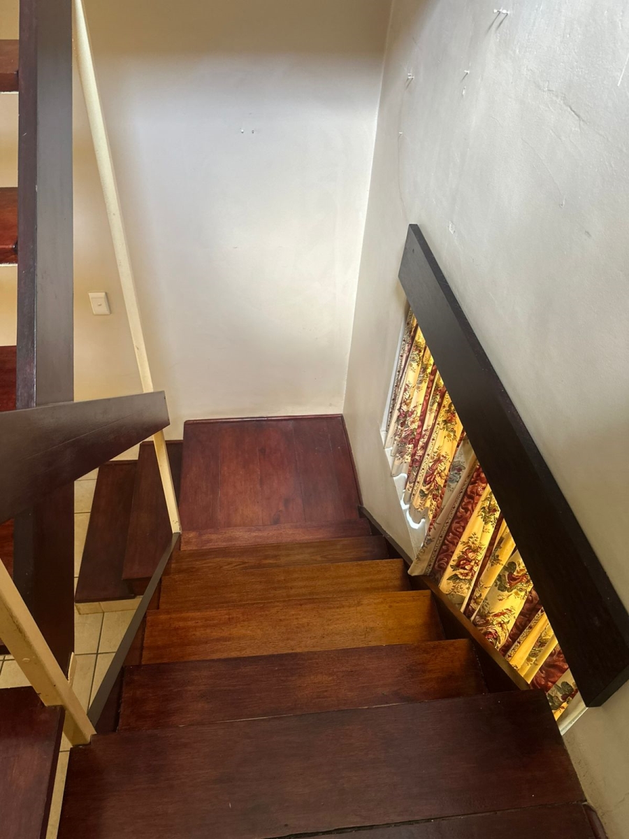 To Let 4 Bedroom Property for Rent in Montrose KwaZulu-Natal