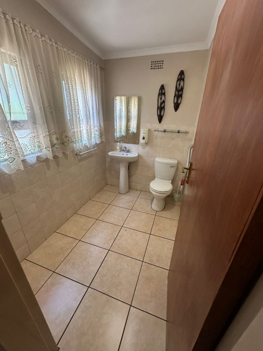 To Let 4 Bedroom Property for Rent in Montrose KwaZulu-Natal
