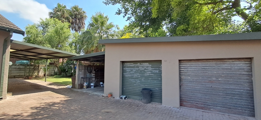 4 Bedroom Property for Sale in Pioneer Park KwaZulu-Natal