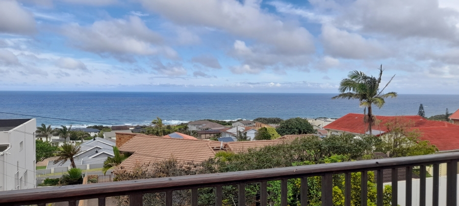 3 Bedroom Property for Sale in Uvongo KwaZulu-Natal