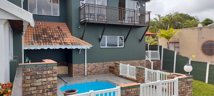 3 Bedroom Property for Sale in Uvongo KwaZulu-Natal