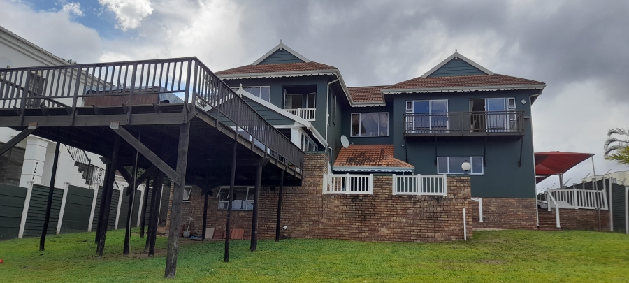 3 Bedroom Property for Sale in Uvongo KwaZulu-Natal