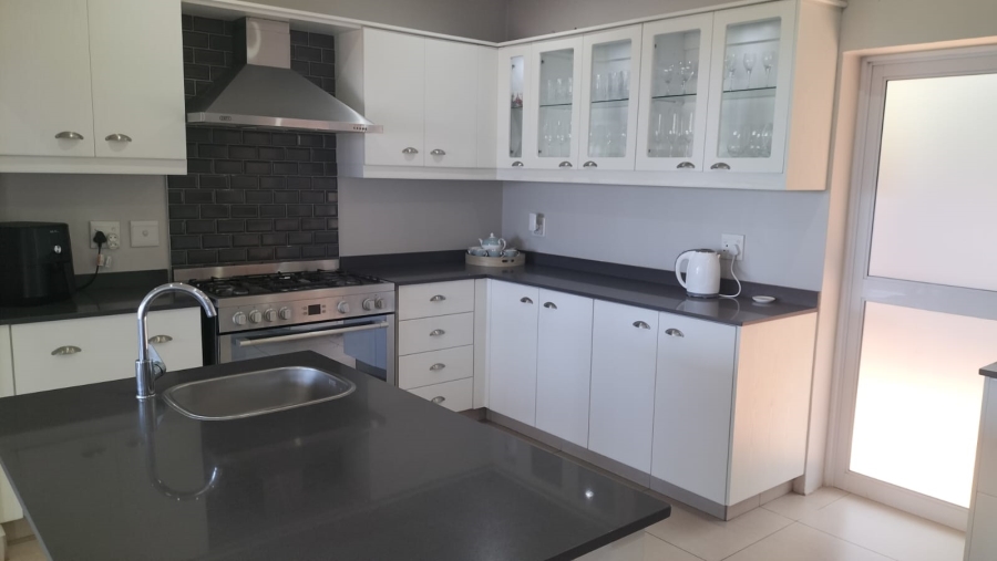 4 Bedroom Property for Sale in Ballito Central KwaZulu-Natal