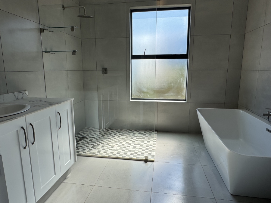 3 Bedroom Property for Sale in St Johns Village KwaZulu-Natal