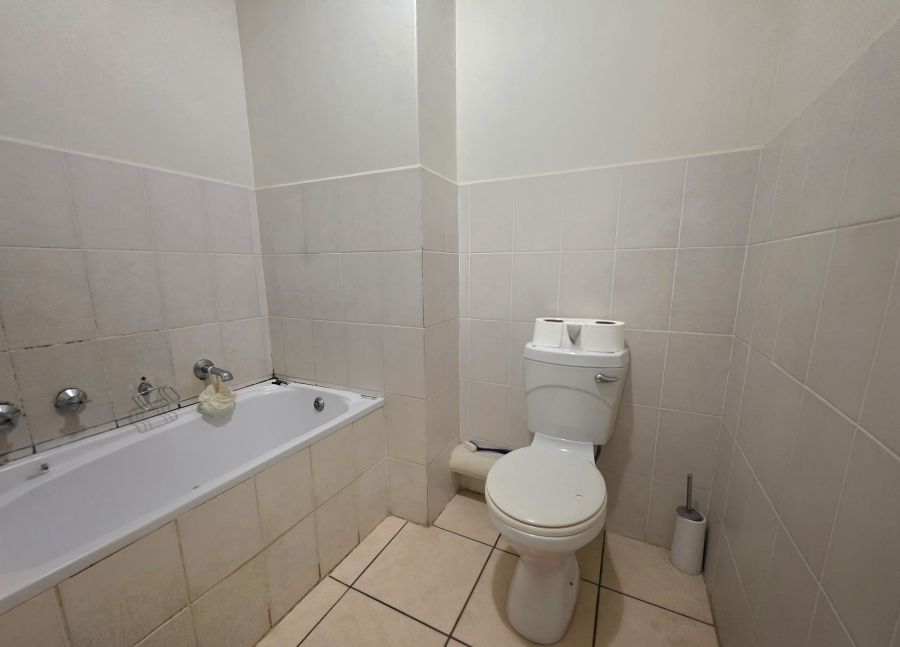 2 Bedroom Property for Sale in Empangeni Central KwaZulu-Natal