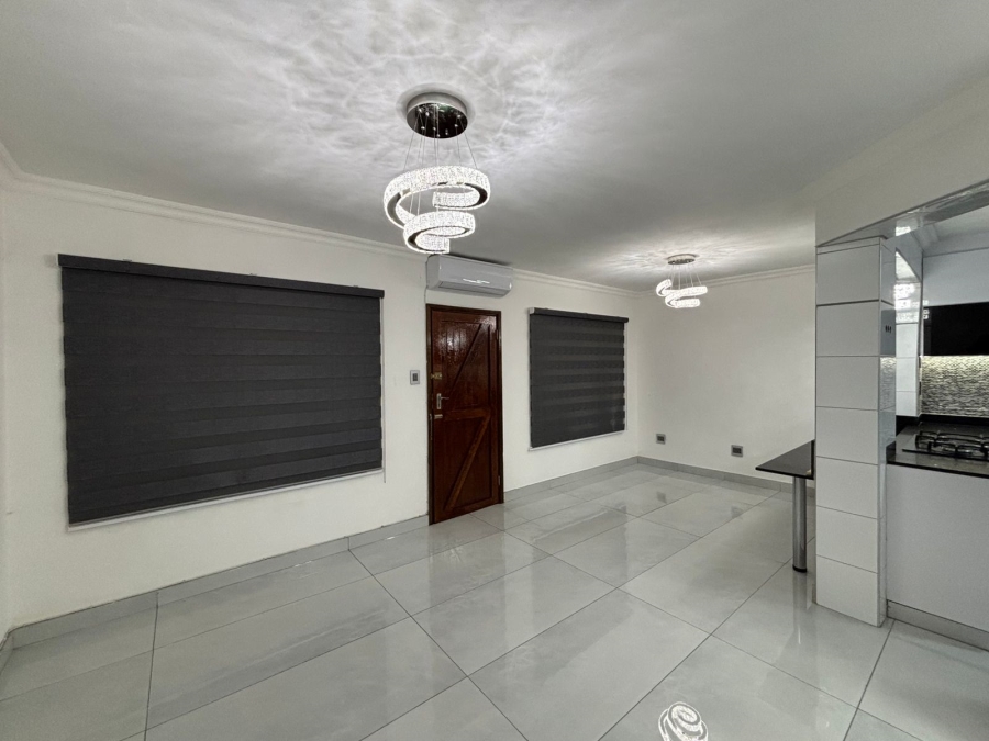 2 Bedroom Property for Sale in Glenwood KwaZulu-Natal