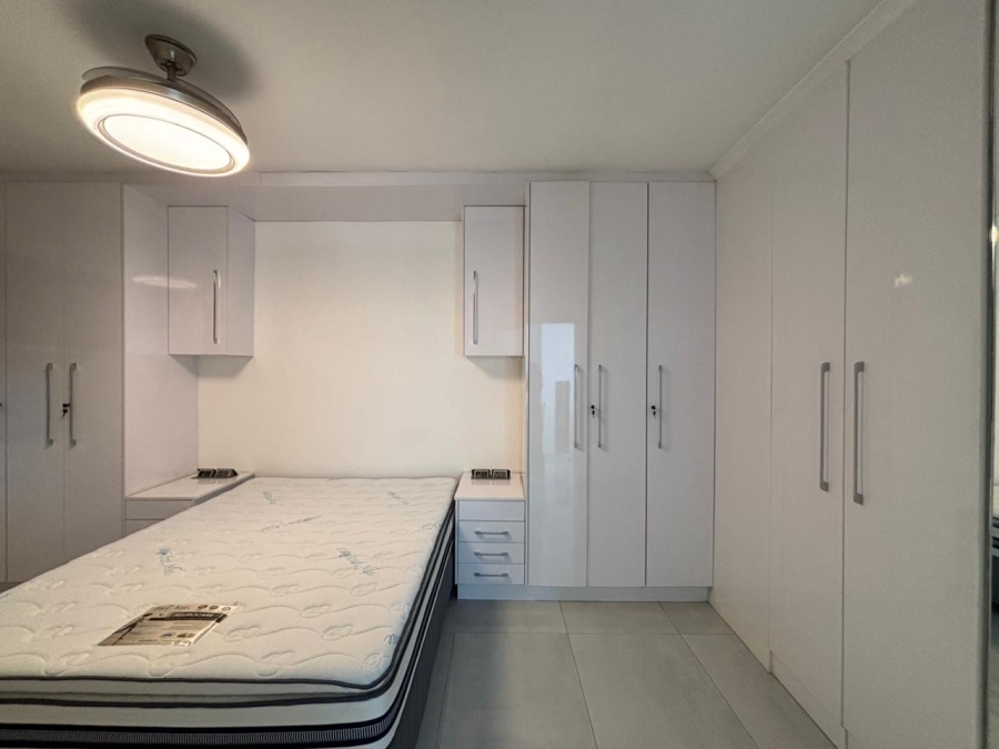 2 Bedroom Property for Sale in Glenwood KwaZulu-Natal