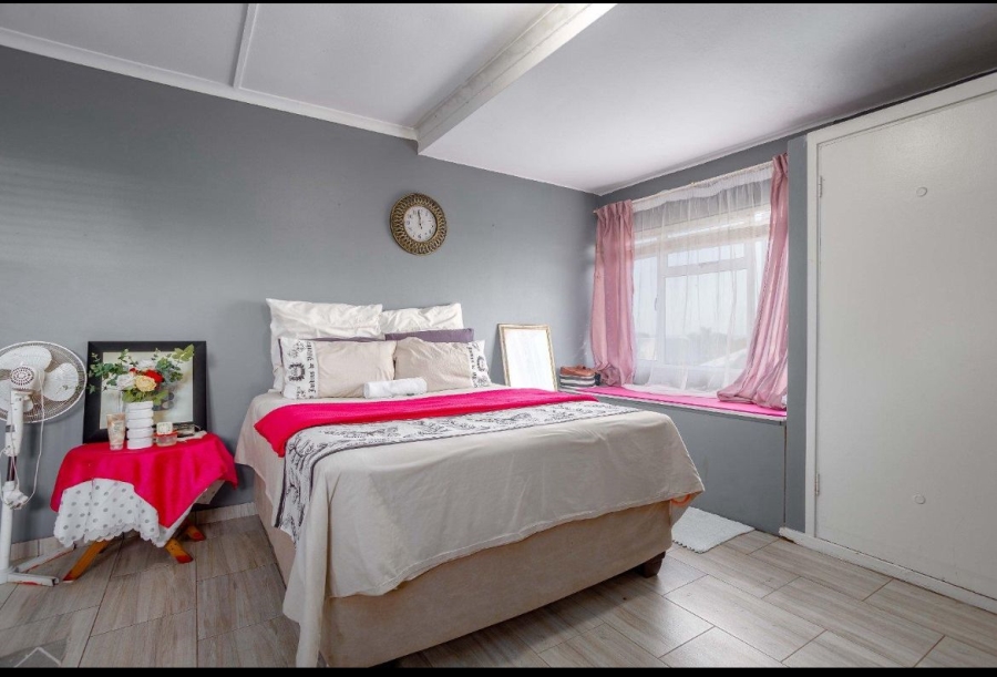 1 Bedroom Property for Sale in Morningside KwaZulu-Natal