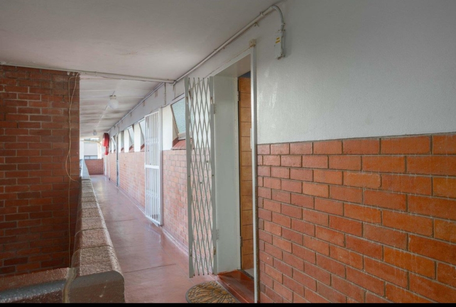 1 Bedroom Property for Sale in Morningside KwaZulu-Natal