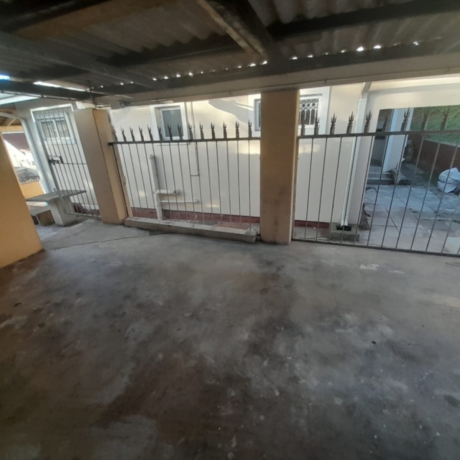 3 Bedroom Property for Sale in Ocean View KwaZulu-Natal