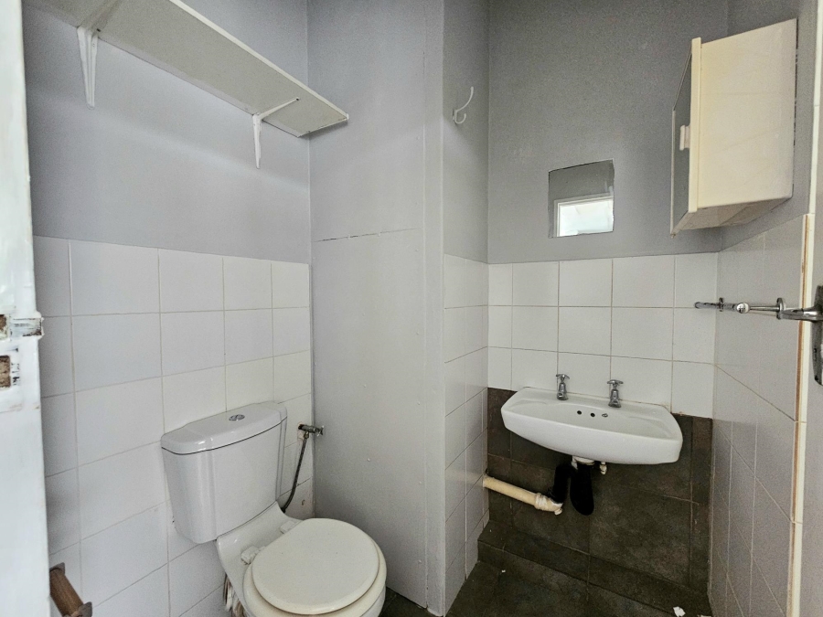 To Let 2 Bedroom Property for Rent in Doonside KwaZulu-Natal