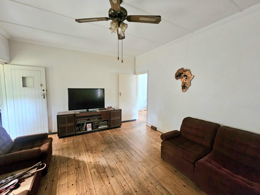 To Let 3 Bedroom Property for Rent in Montclair KwaZulu-Natal