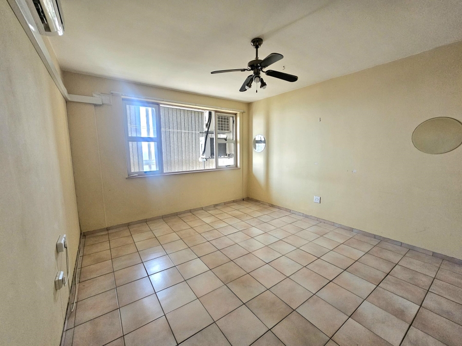 To Let 2 Bedroom Property for Rent in Amanzimtoti KwaZulu-Natal