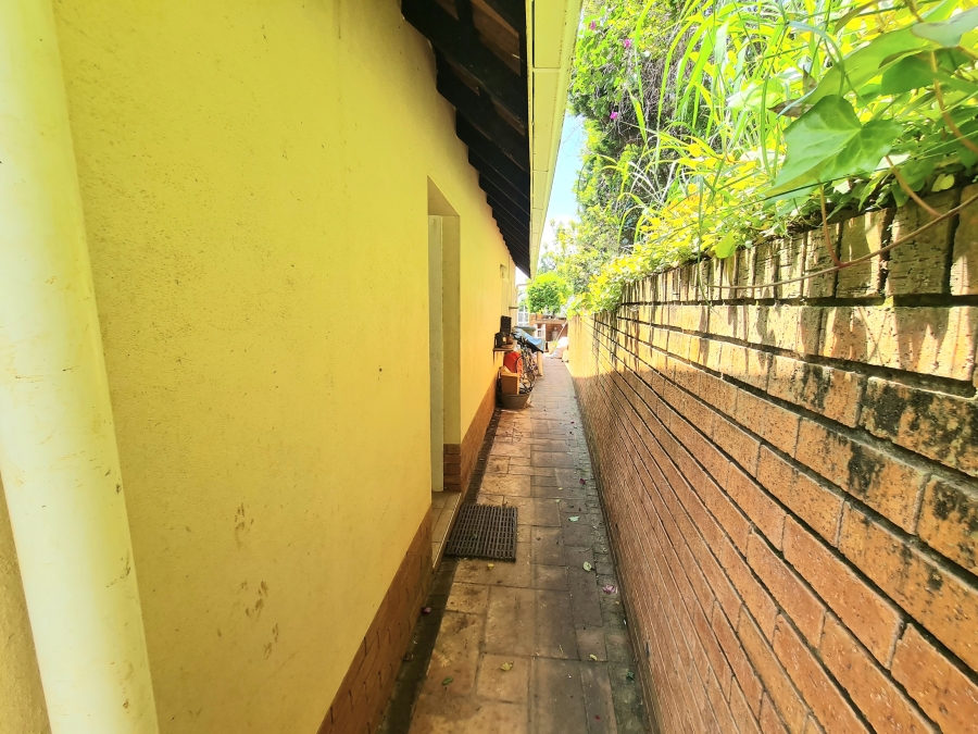 4 Bedroom Property for Sale in Oak Park KwaZulu-Natal