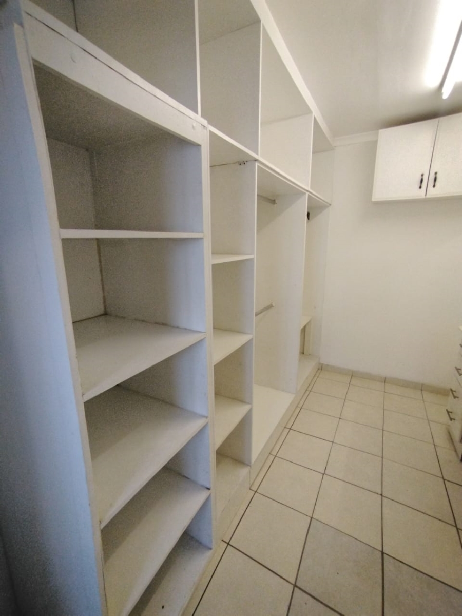3 Bedroom Property for Sale in Riyadh KwaZulu-Natal