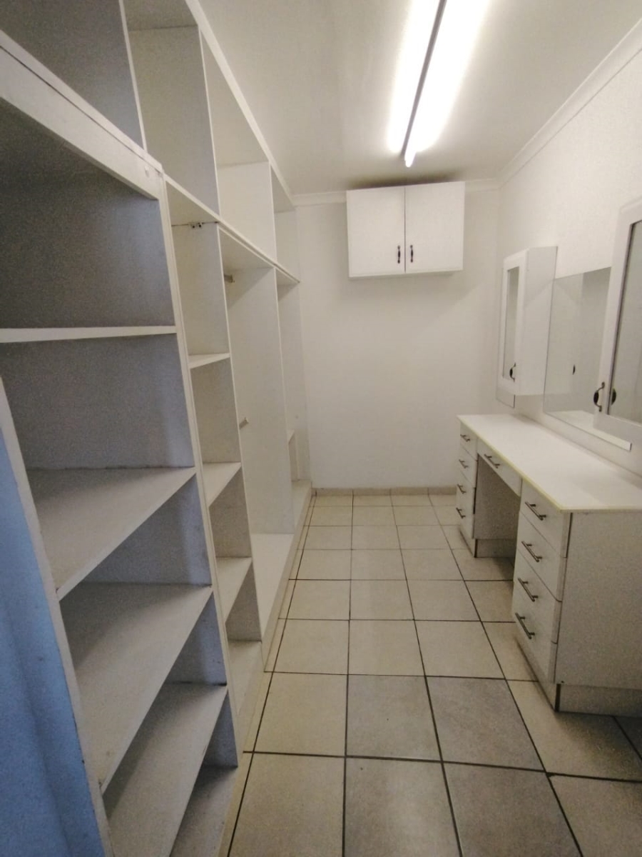 3 Bedroom Property for Sale in Riyadh KwaZulu-Natal