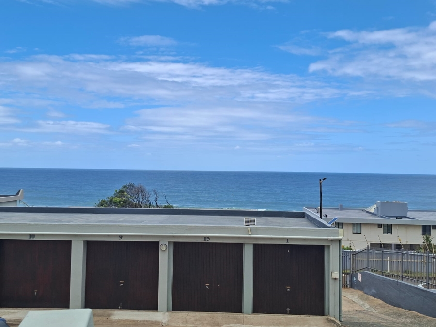 2 Bedroom Property for Sale in Manaba Beach KwaZulu-Natal