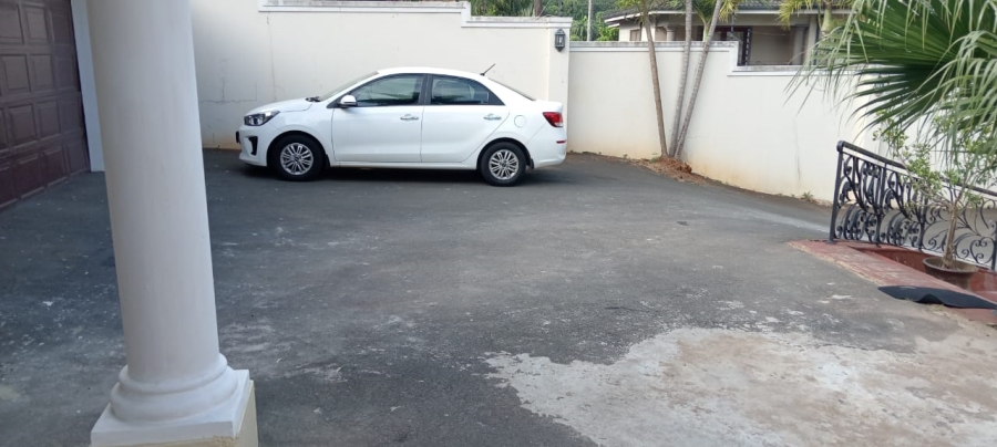 1 Bedroom Property for Sale in Glen Anil KwaZulu-Natal