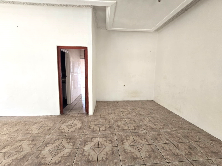 3 Bedroom Property for Sale in Shastri Park KwaZulu-Natal