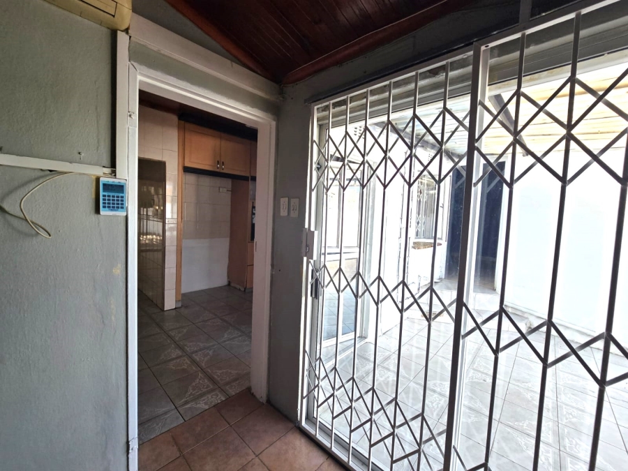 3 Bedroom Property for Sale in Shastri Park KwaZulu-Natal