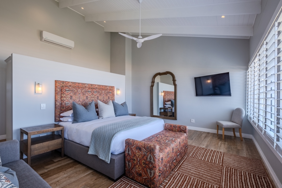 6 Bedroom Property for Sale in La Lucia KwaZulu-Natal