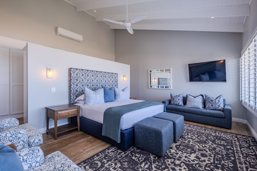 6 Bedroom Property for Sale in La Lucia KwaZulu-Natal