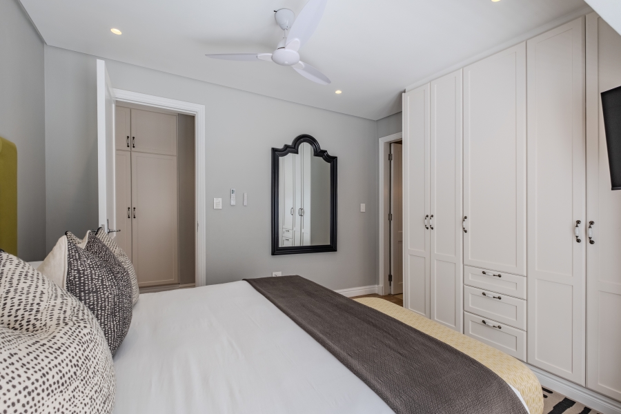 6 Bedroom Property for Sale in La Lucia KwaZulu-Natal