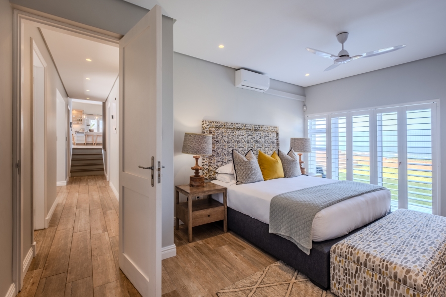 6 Bedroom Property for Sale in La Lucia KwaZulu-Natal