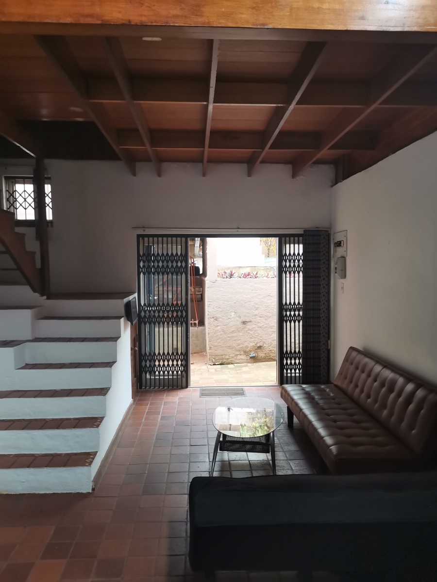 To Let 1 Bedroom Property for Rent in Westridge KwaZulu-Natal