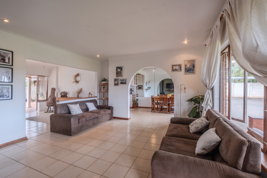 4 Bedroom Property for Sale in Glen Anil KwaZulu-Natal