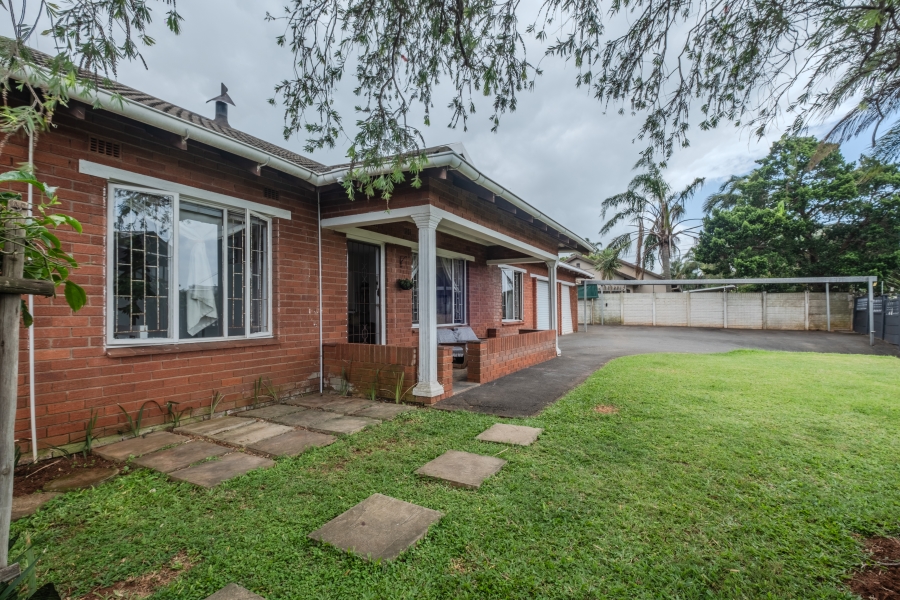 4 Bedroom Property for Sale in Glen Anil KwaZulu-Natal