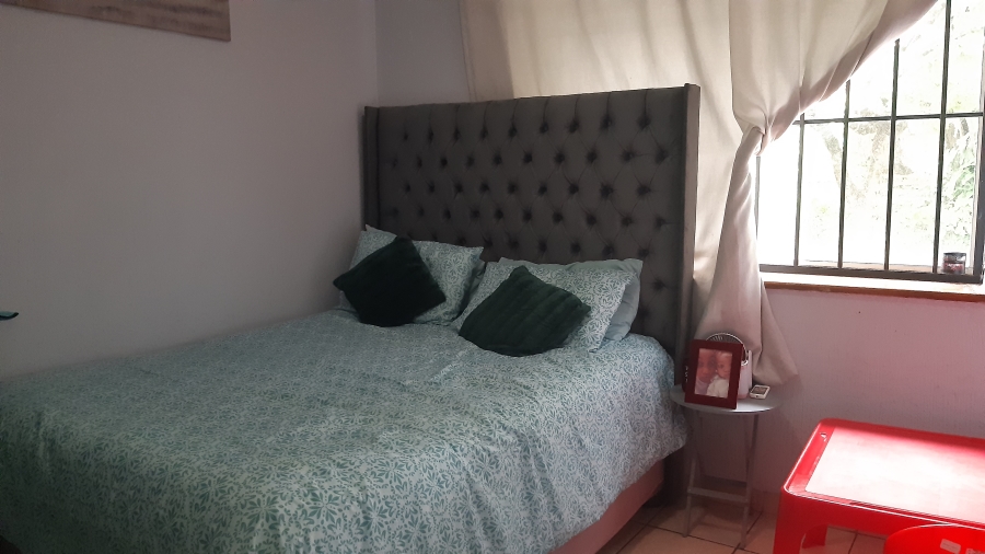 To Let 3 Bedroom Property for Rent in Amanzimtoti KwaZulu-Natal