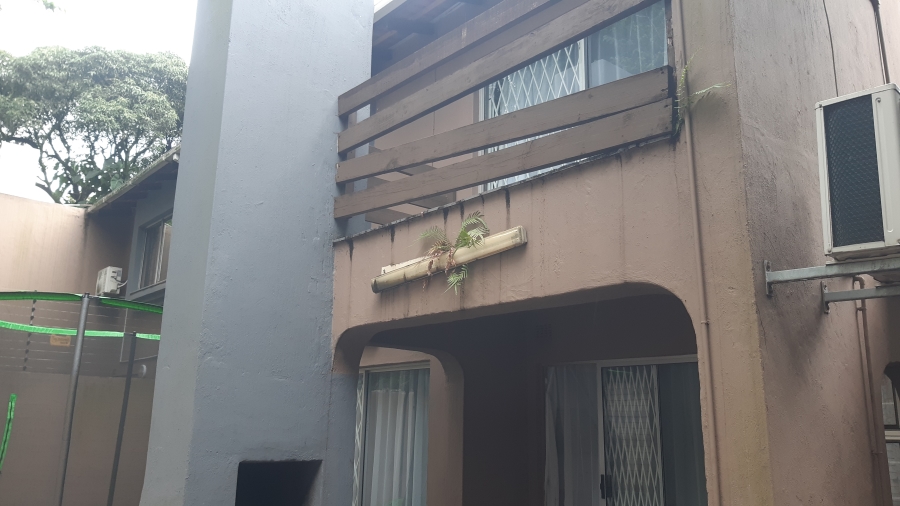 To Let 3 Bedroom Property for Rent in Amanzimtoti KwaZulu-Natal