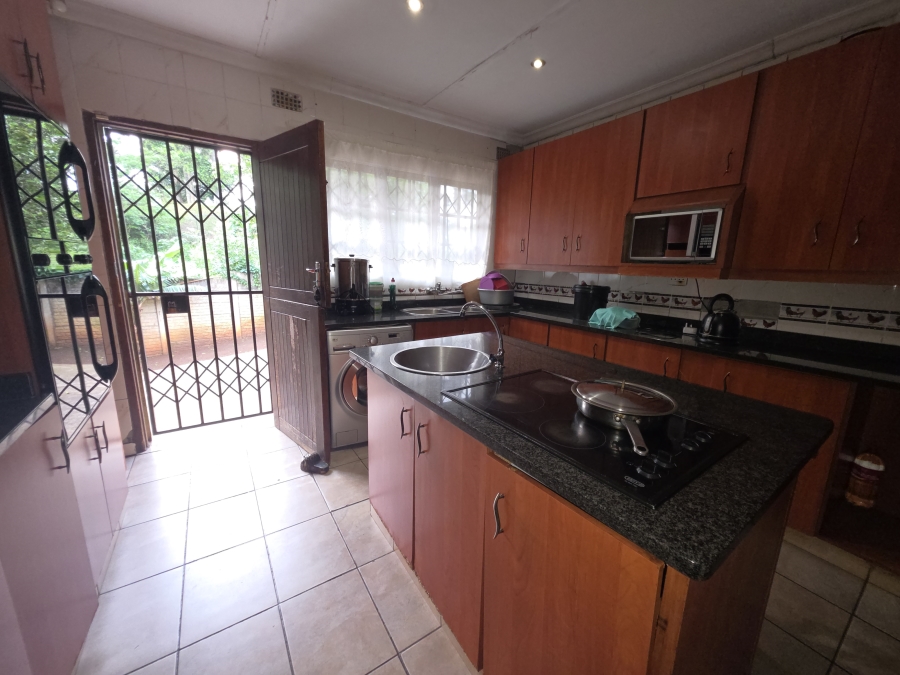 To Let 4 Bedroom Property for Rent in Fairview KwaZulu-Natal