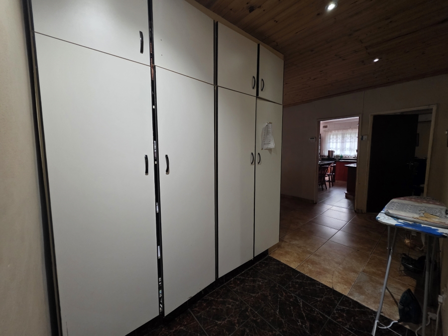 To Let 4 Bedroom Property for Rent in Fairview KwaZulu-Natal