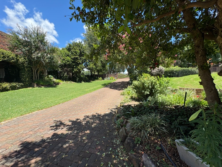 3 Bedroom Property for Sale in Schuinshoogte KwaZulu-Natal